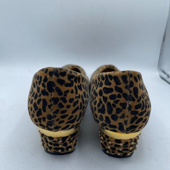 Vintage Wild Rose Animal Print Block Heel Pumps - Picture 5 of 10